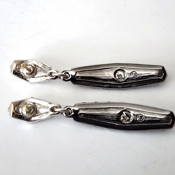Swarovski Crystal Dangle Earrings - Picture 4 of 6